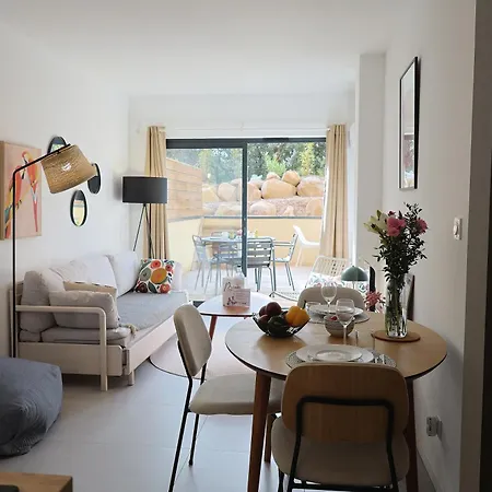 Filori - T2 Avec Piscine Chauffee Et Privee Apartmán *