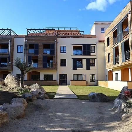 Filori - T2 Avec Piscine Chauffee Et Privee Apartment *