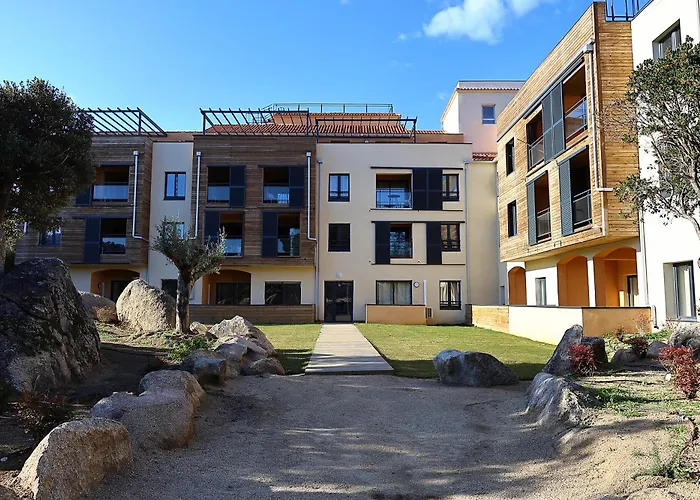 Filori - T2 Avec Piscine Chauffee Et Privee Apartment *